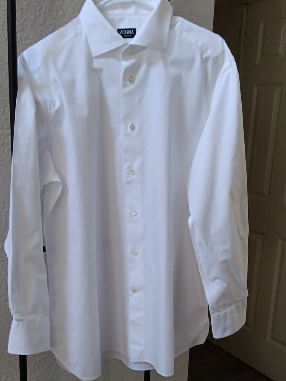 ZEGNA..TROFEO WHITE BUTTONDOWN..NEW!! SIZE 44/17.5